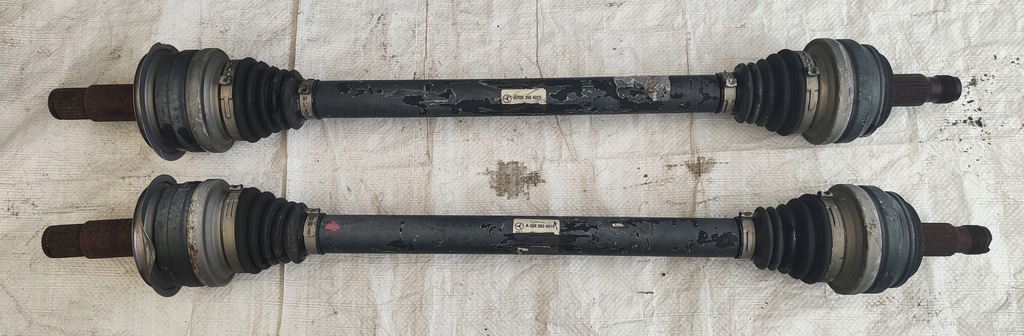 фото №1, Mercedes w205 приводной вал задняя правая левая a2053504019