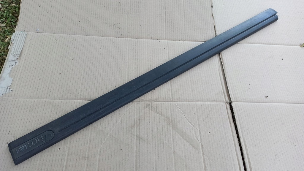 фото №1, Молдинг дверь правый перед renault safrane baccara