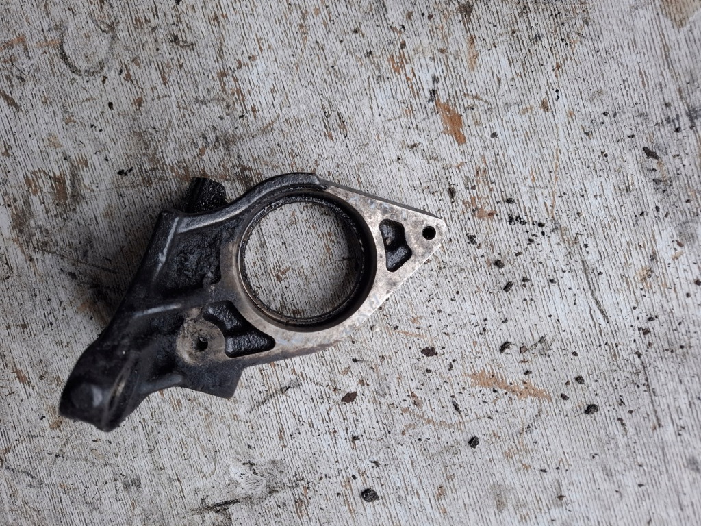 фото №1, 8200133511 підпора піввісь espace iv 4 laguna 2 ii 2.0 turbo 1.9 dci