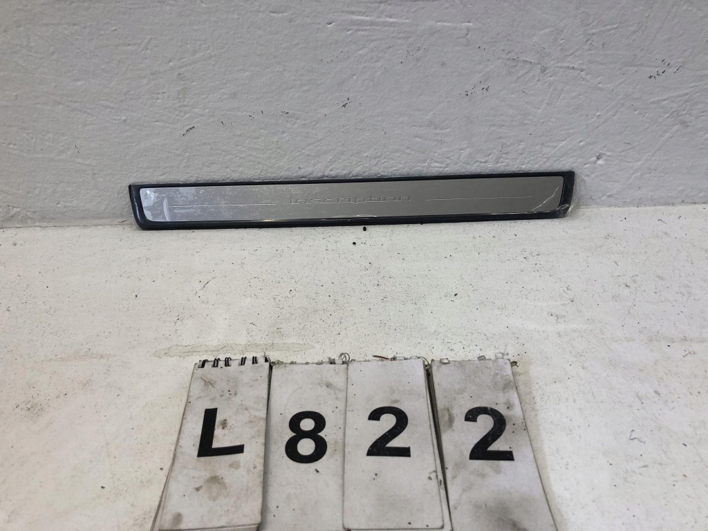 фото №1, Молдинг накладка поріг правий права перед передня volvo xc40 31484195