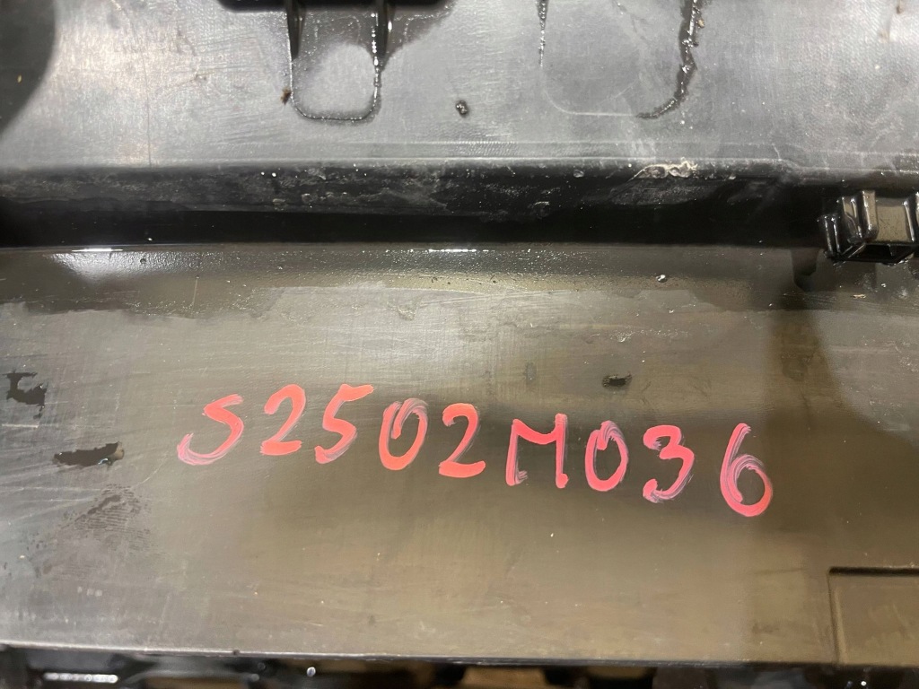 фото №10, Mazda cx60 cx-60 22- решітка радіатора решітка радіатора решітка середня бампер перед передня