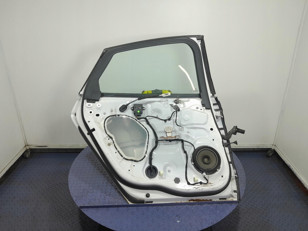 фото №8, Ford fusion ii mondeo mk5 sedan дверь задняя задние левая ug