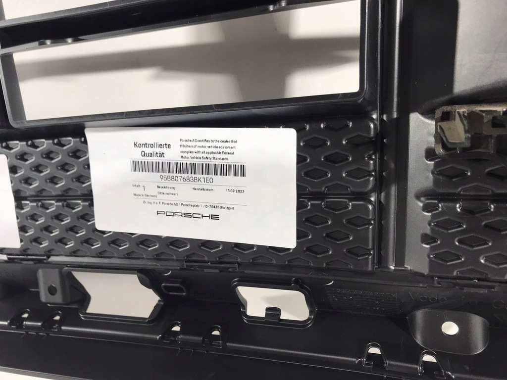 фото №9, Решітка радіатора решітка радіатора перед porsche macan 95b807683bk1e0