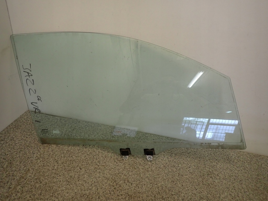 фото №1, Honda jazz 02-07 скло передня права