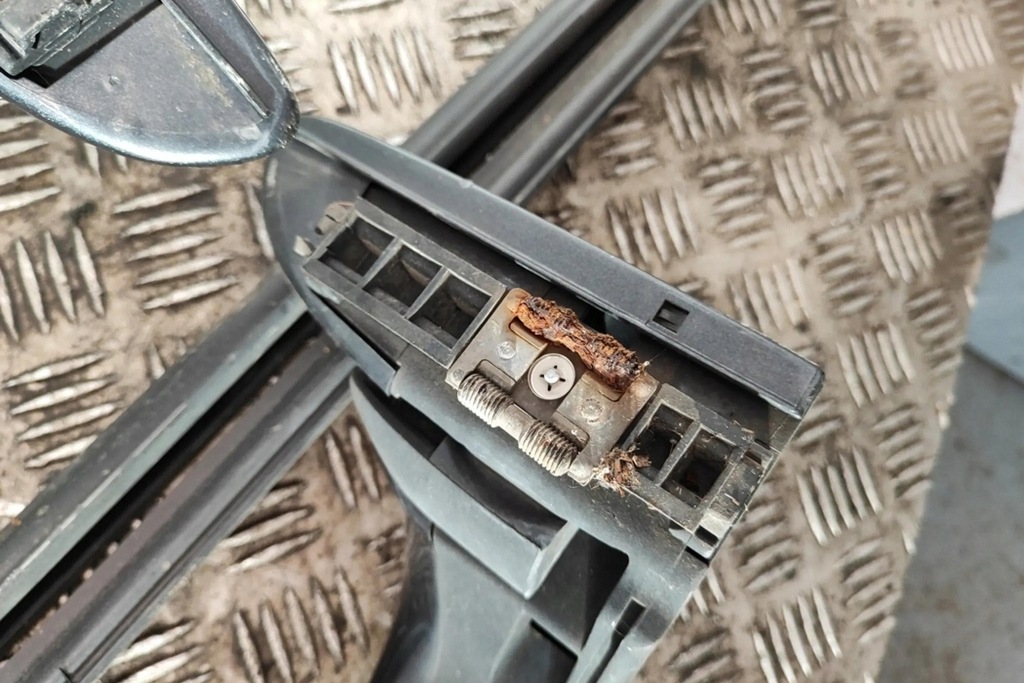 фото №14, Задняя левая ручка потолочный renault espace iv jk0/1_ teb66 2.0l дизель