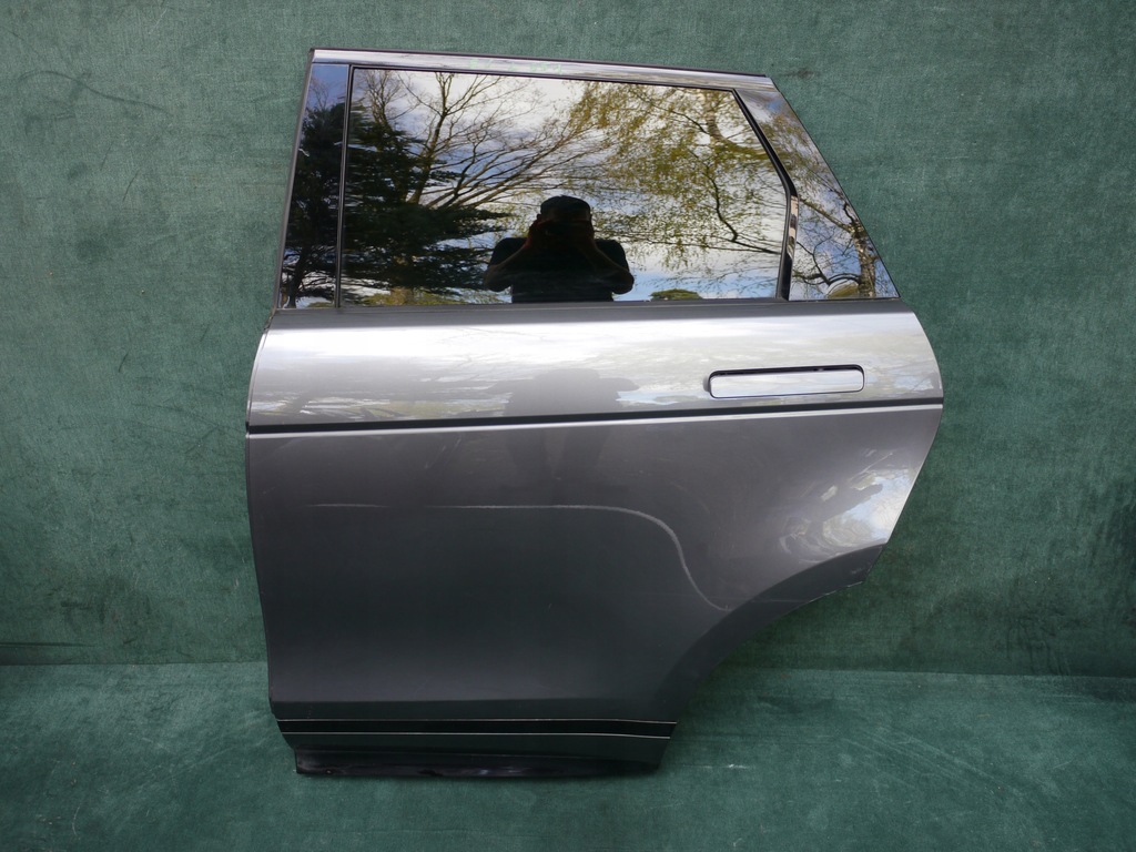 фото №1, Дверь левая задние прокладка range rover evoque ii r-dynamic l551 2018-