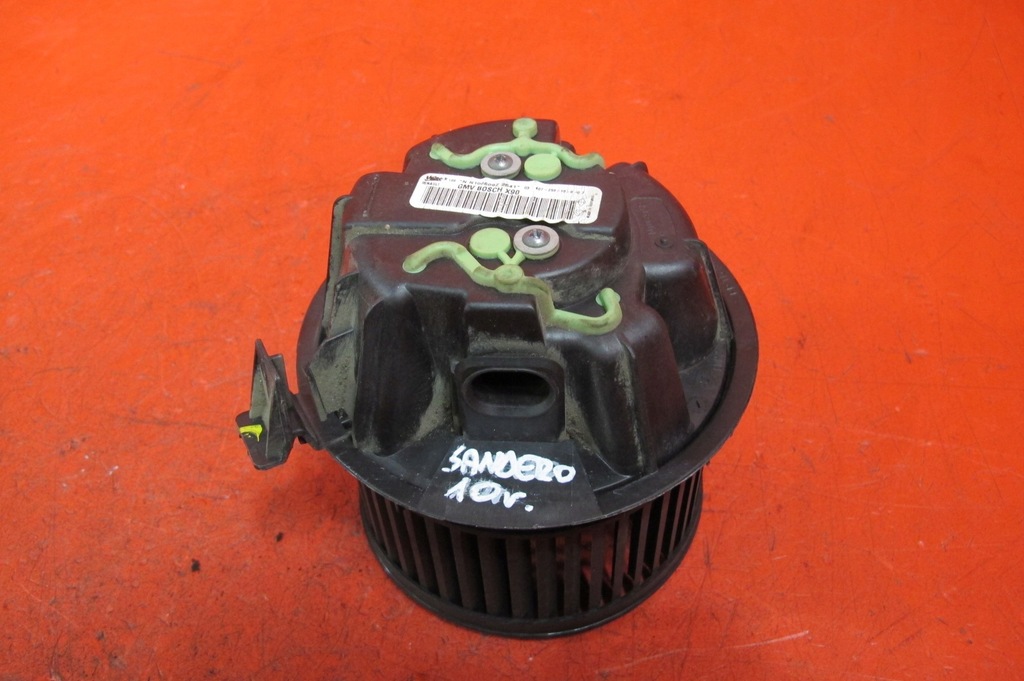 фото №1, Dacia sandero i 1 stepway logan i 1 duster i воздуходувка вентилятор обдув eu