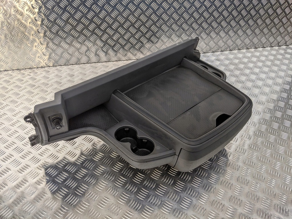 фото №2, Консоль полка приборная панель scania r