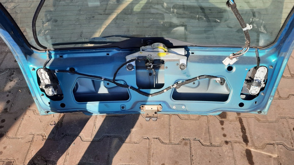 фото №4, Задняя крышка багажника volvo v40 00-04r kombi