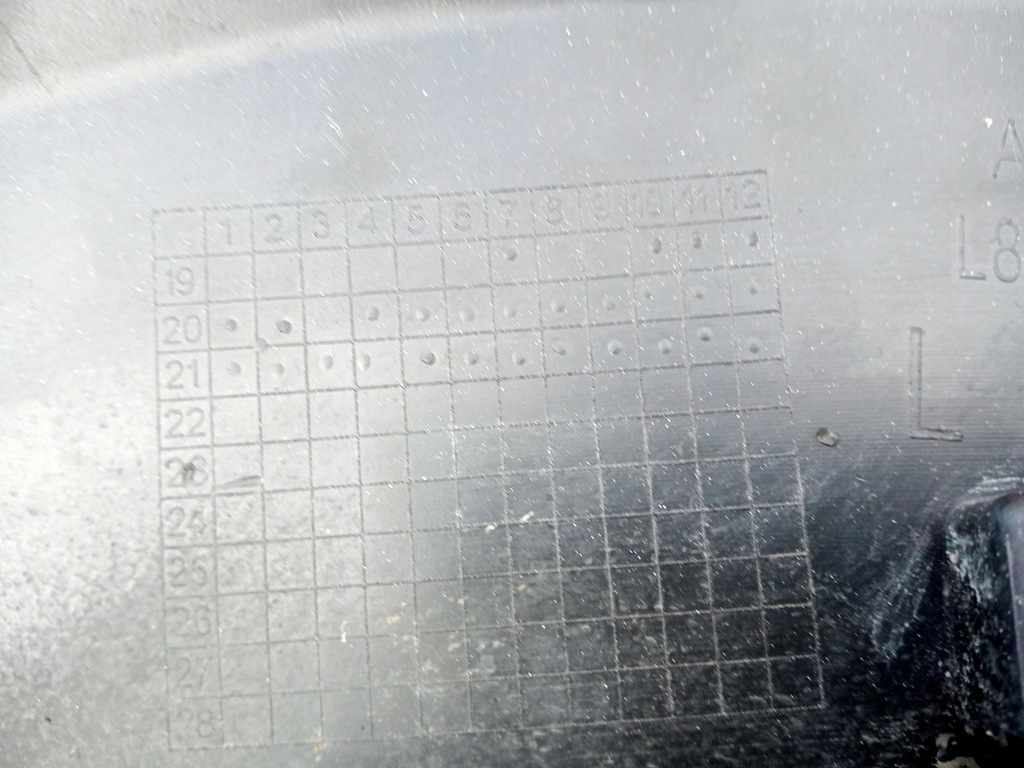 фото №10, Land rover defender ii левая молдинг крыла задняя