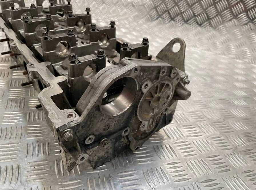 Головка двигателя mercedes ml w164 4.0 cdi a6290105220 Цена