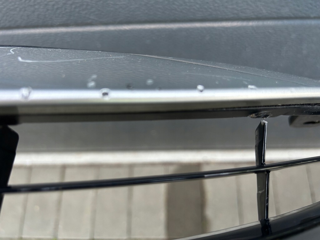 фото №9, Toyota mirai 14- бампер перед передний капот