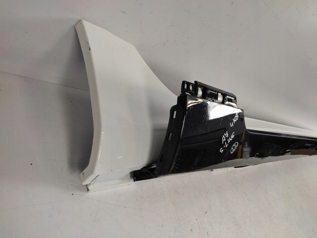 фото №5, Audi a7 c8 s-line 4k8 молдинг поріг права 2018-