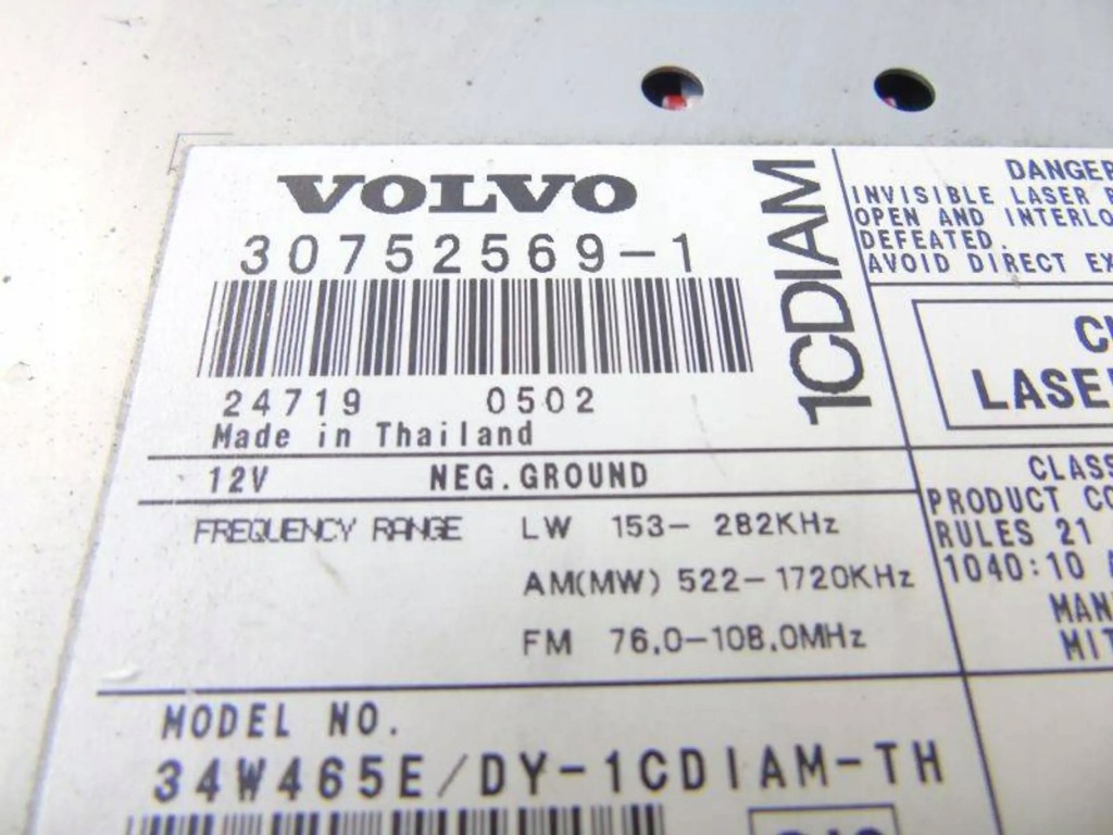 фото №2, Volvo v50 радио считыватель cd 30752569-1 s40 ii