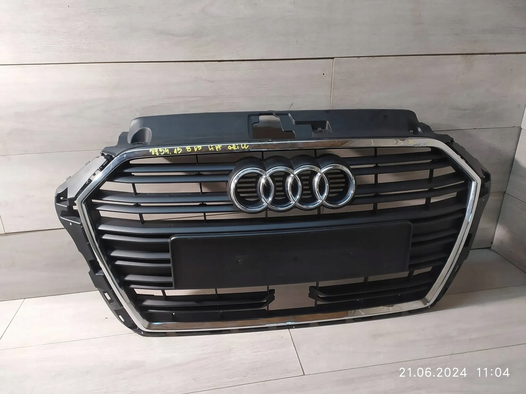 фото №1, 8934. audi a3 s-line 8v3 решётка радиатора решётка радиатора 8v3853651ab