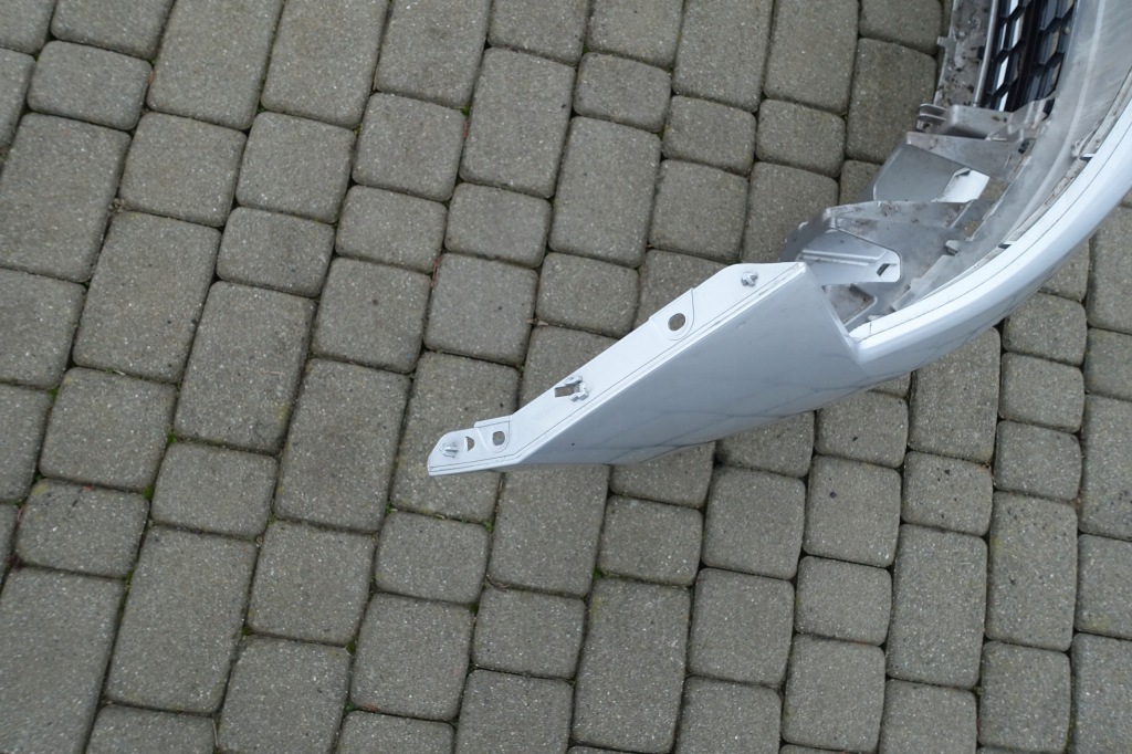 фото №11, Skoda rapid бампер передний серебряный решётка оригинал