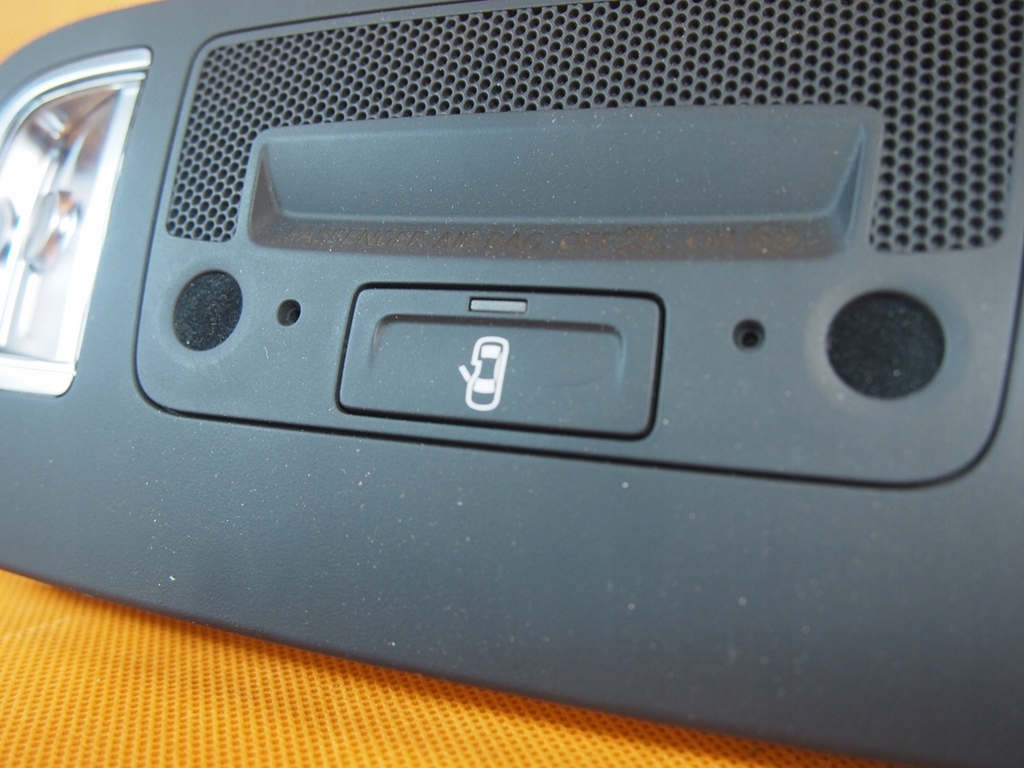 фото №8, Audi tt 8s cabrio панель потолочный чёрный фонари