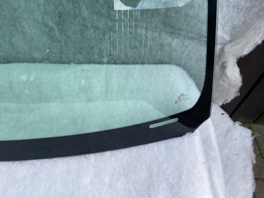 фото №3, Toyota highlander стекло передняя nowa 2000-2007