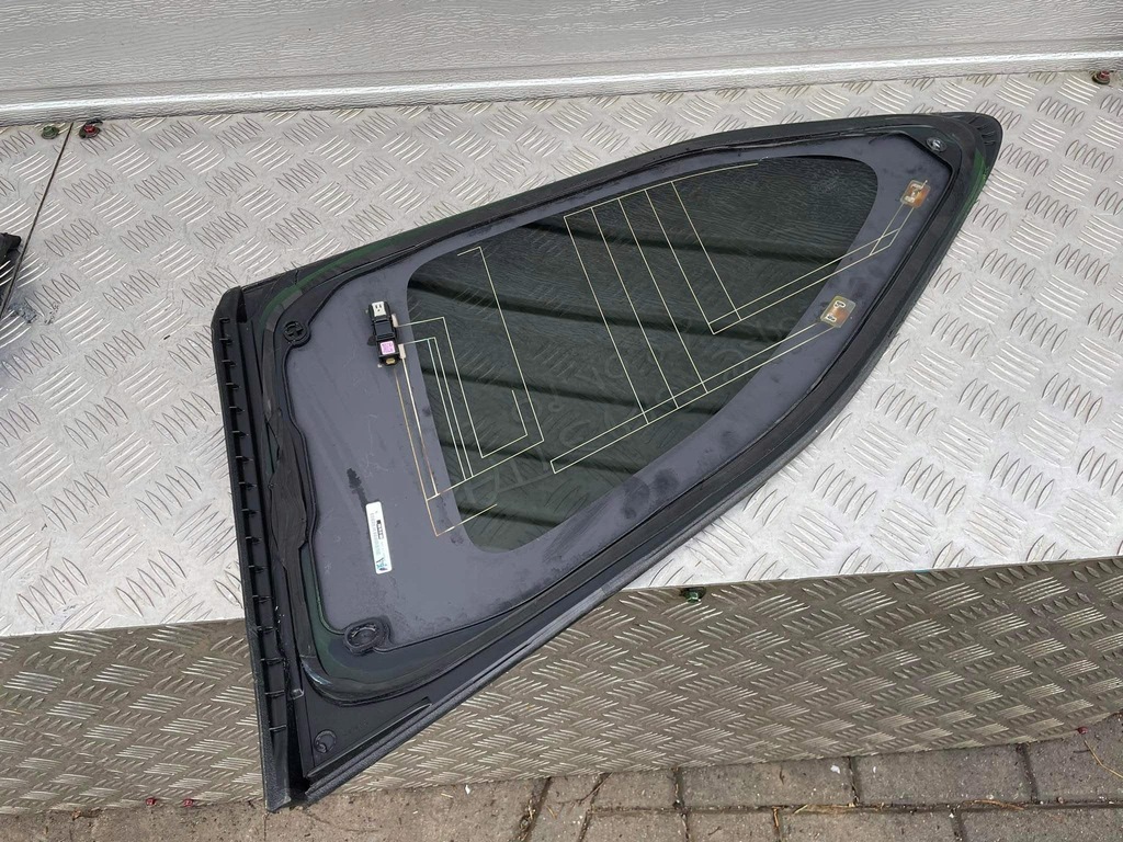 фото №10, Toyota highlander iv скло кузовна задня ліва хром