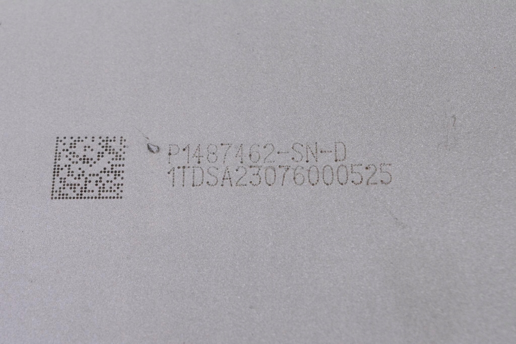 Кронштейн  бампера відбійник правий перед 1515089-sn-a tesla model y 20- Зі Шроту