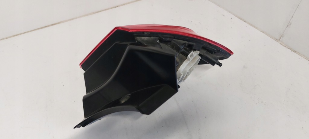 фото №6, Alfa romeo giulietta лампа левая задняя led