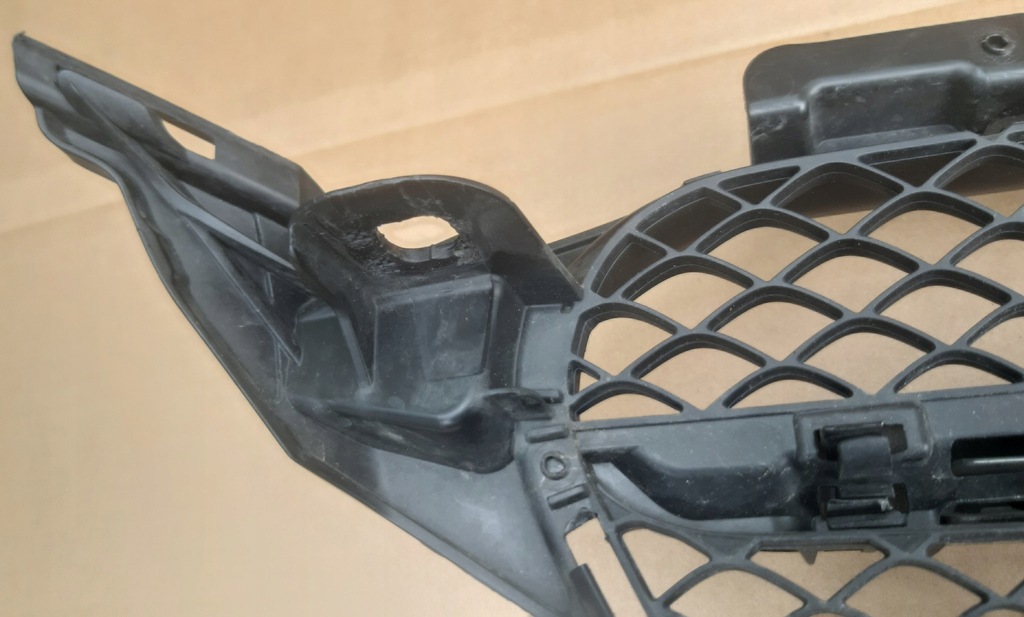 фото №12, Mercedes c-klasa w205 решётка радиатора решётка радиатора night-paket чёрный