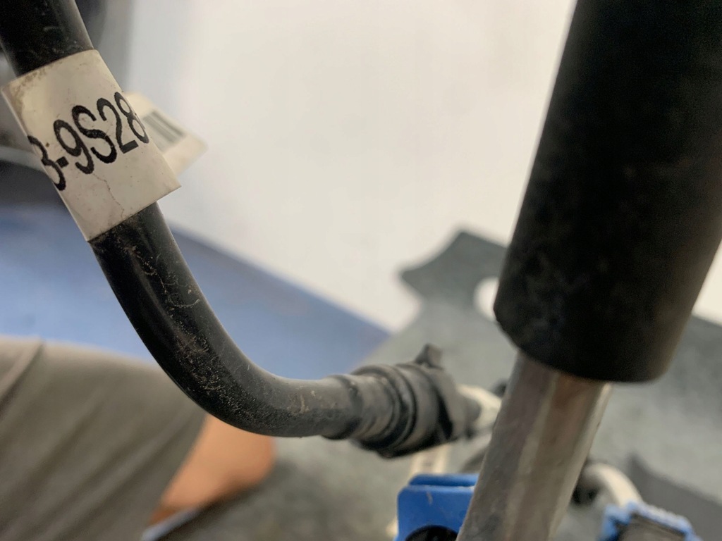 фото №15, Jaguar xf x260 2016 шланг трубки топлива gx73-9s284-cd1