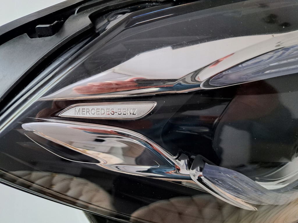 фото №9, Mercedes gla w247 rok 2021p.prawa лампа led a2479065006