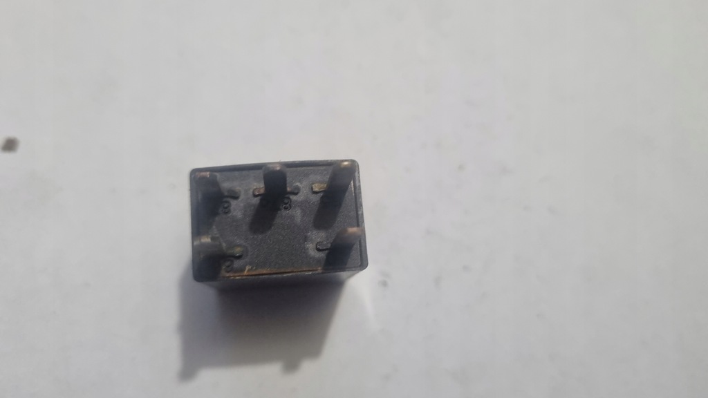 фото №6, Реле chrysler dodge caravan voyager iv 05269988aa