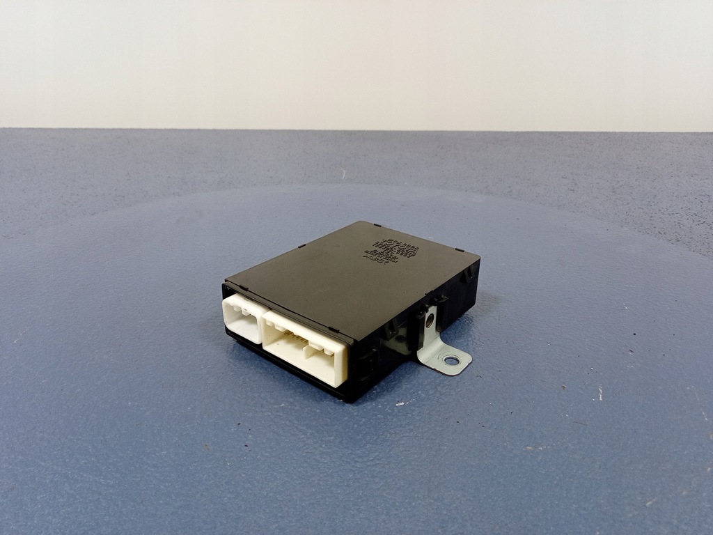 фото №1, Lexus gs ii mk2 модуль дверь правый задняя 89224-30010