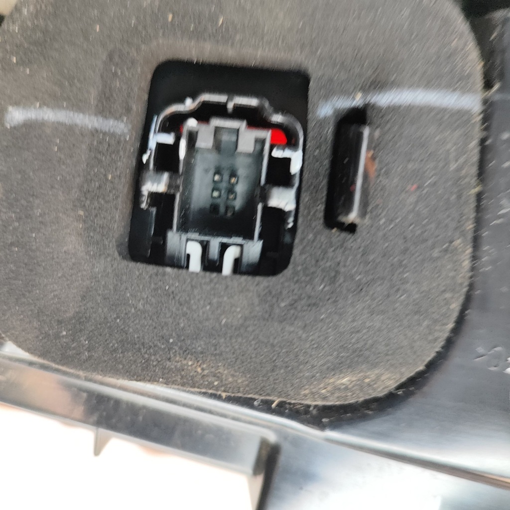 фото №7, Audi q5 sq5 2021 правая сторона лампа задняя