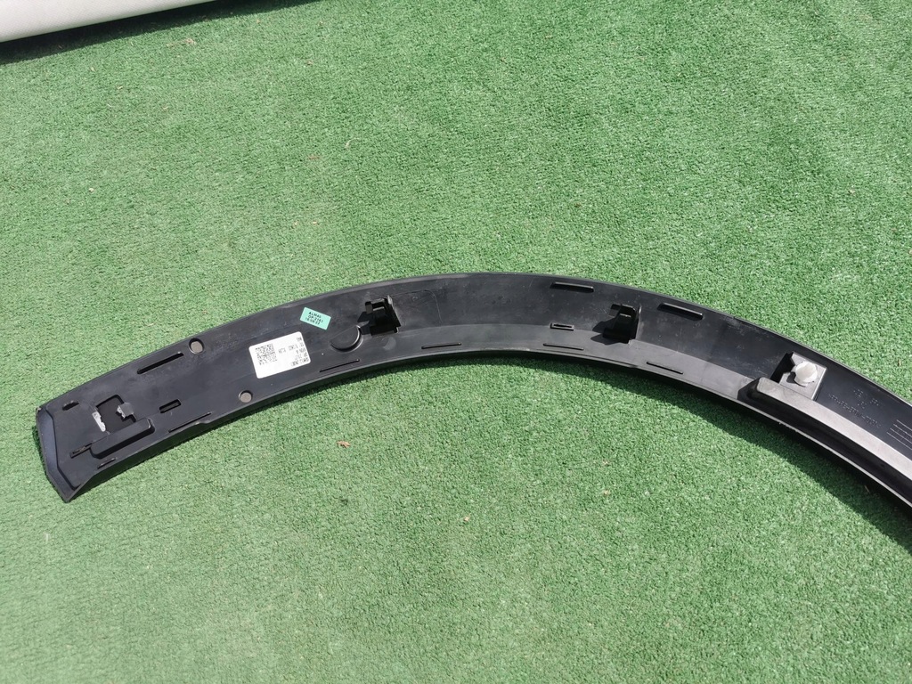 фото №14, Молдинг na крила права перед cupra formentor 5ff