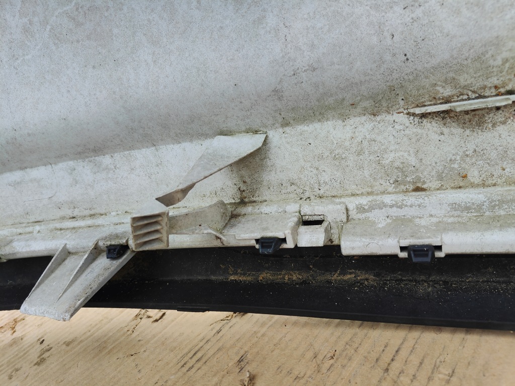 Opel vectra b хэтчбек hb lift бампер задняя biały/granatowy Киев