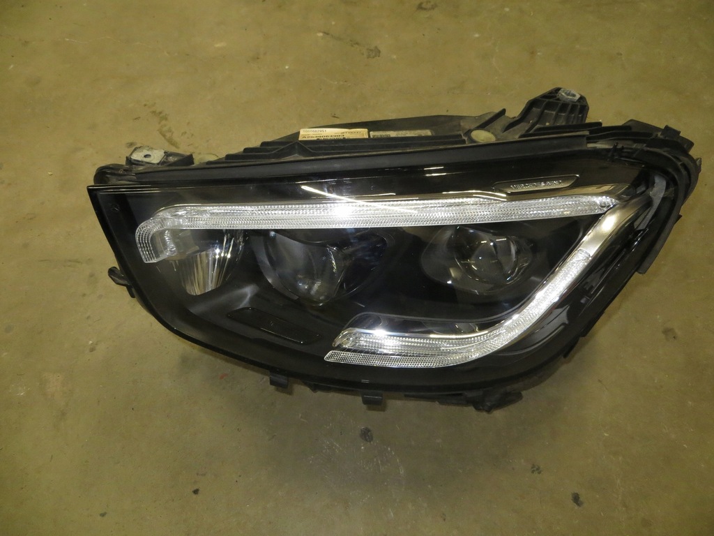 фото №1, Mercedes glc a2539064903 lift full led левая лампа