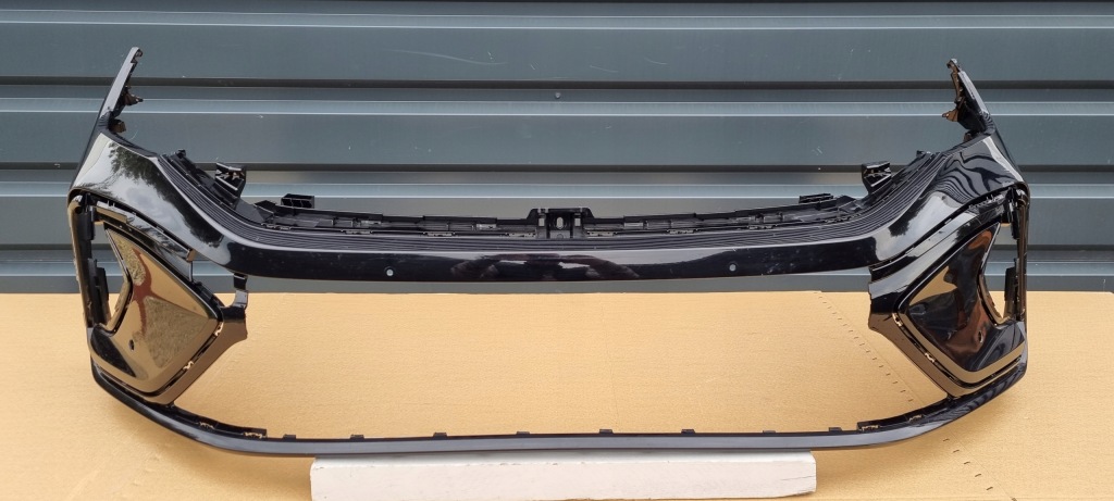 фото №2, Vw taigo r-line 2g7 бампер перед оригинал b261