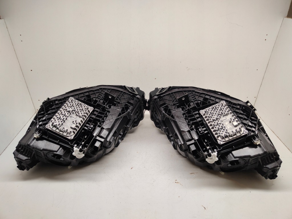 фото №9, Комплект лампа mercedes w247 gla multibeam led new!