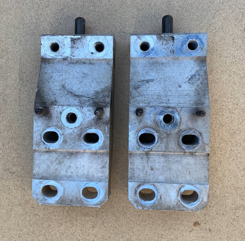 фото №1, Кронштейн подвеска кабины scania r s ngt 2553512