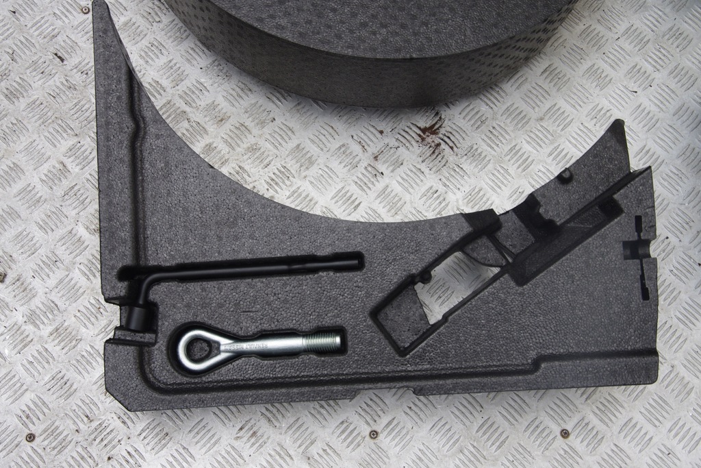 фото №3, Пенополистирол вкладка багажника renault kadjar