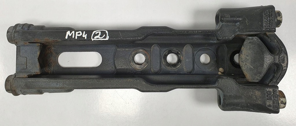 фото №1, Кронштейн кронштейн кронштейн катализатора mercedes actros mp4 a9604912215