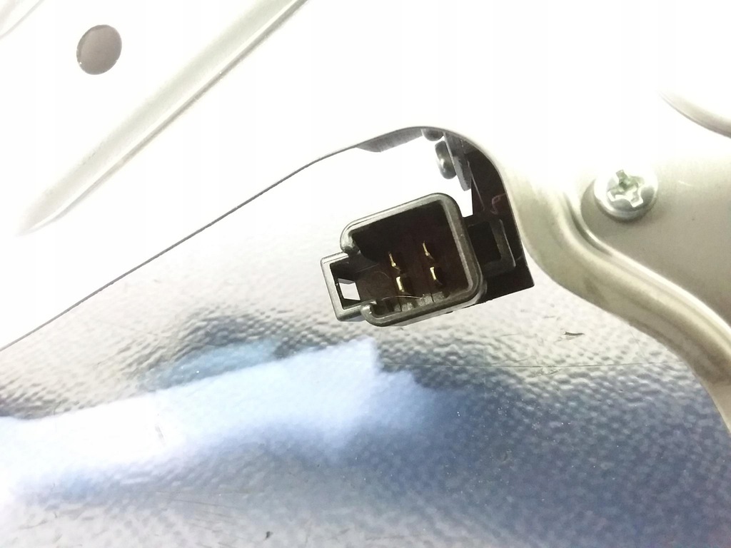 фото №5, Mazda 5 ii cw 10-15 моторчик дворники крышки