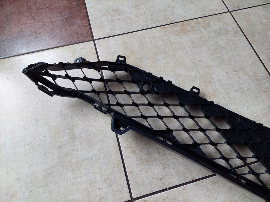 фото №9, Решётка бампера - средняя - honda hr-v iii - 2021