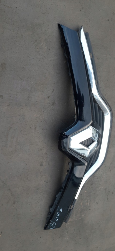 фото №4, Решётка радиатора решётка радиатора бампера перед хром renault clio v 623102335r