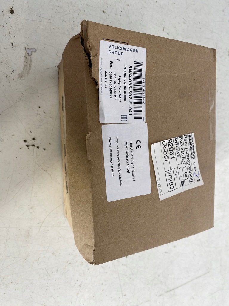 фото №8, Антена дахова gps audi a4 b9 eu