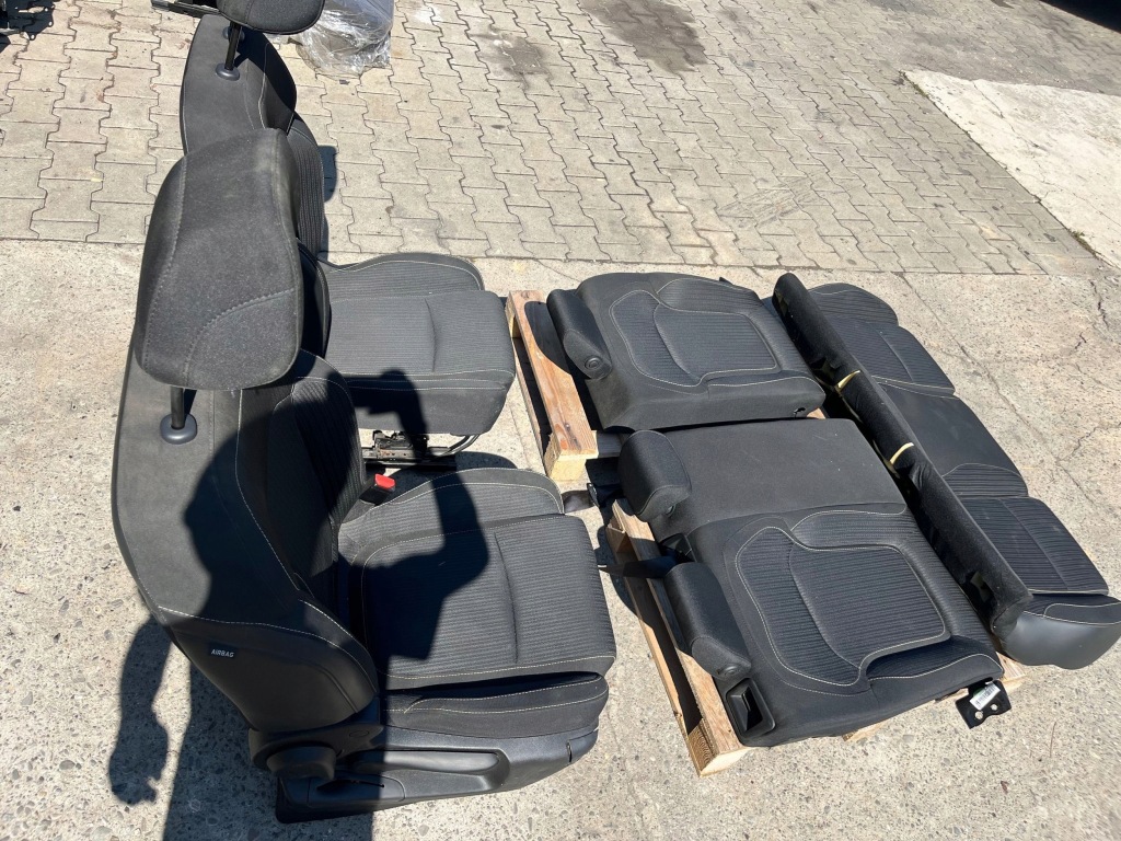 фото №12, Renault megane iv 4 kombi 2019r сиденья подогрев заднее сиденье задняя комплект