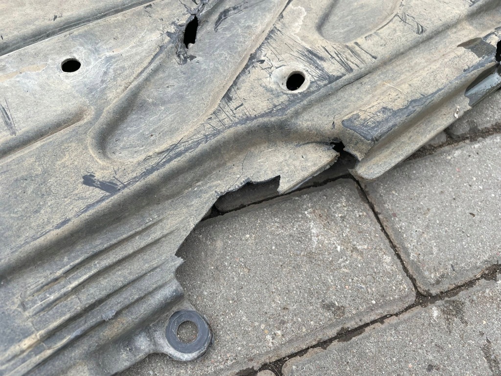 Mercedes glc w253 накладка подвеска левая правая Доставка