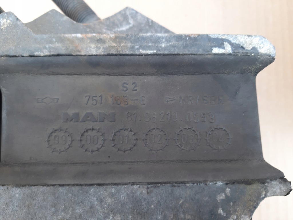 фото №10, Man tga кронштейн двигуна подушка 8196216072