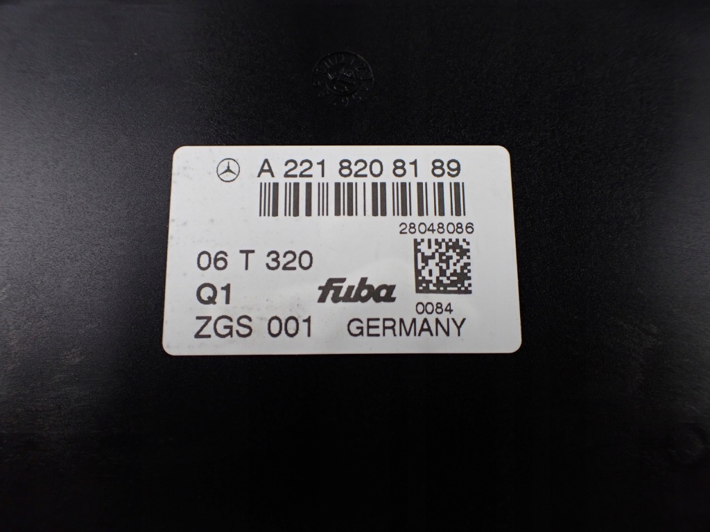 фото №8, Антена підсилювач радіо mercedes s500 w221 a2218208189