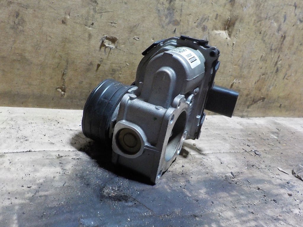 фото №6, Дросельна заслінка peugeot 3008 1.6 ehdi