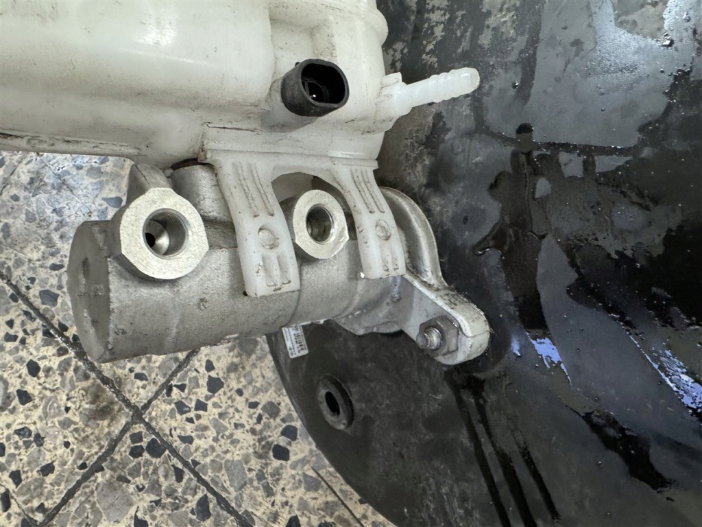 Усилитель тормозов + насос тормозная 2.2 m-jet movano 51928238 fiat ducato 3 iii рестайлинг в Украине