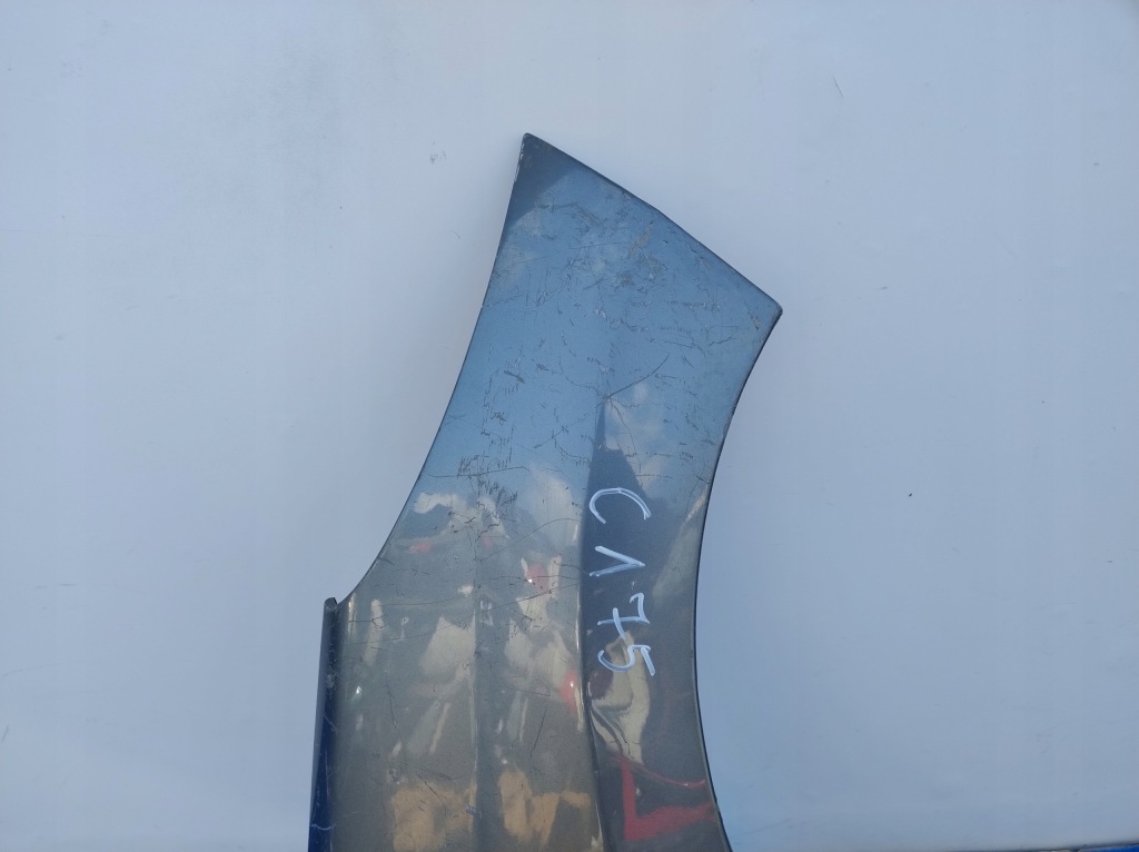Peugeot 207 правий крила перед 06-14 рік 572402 c174 Недорого